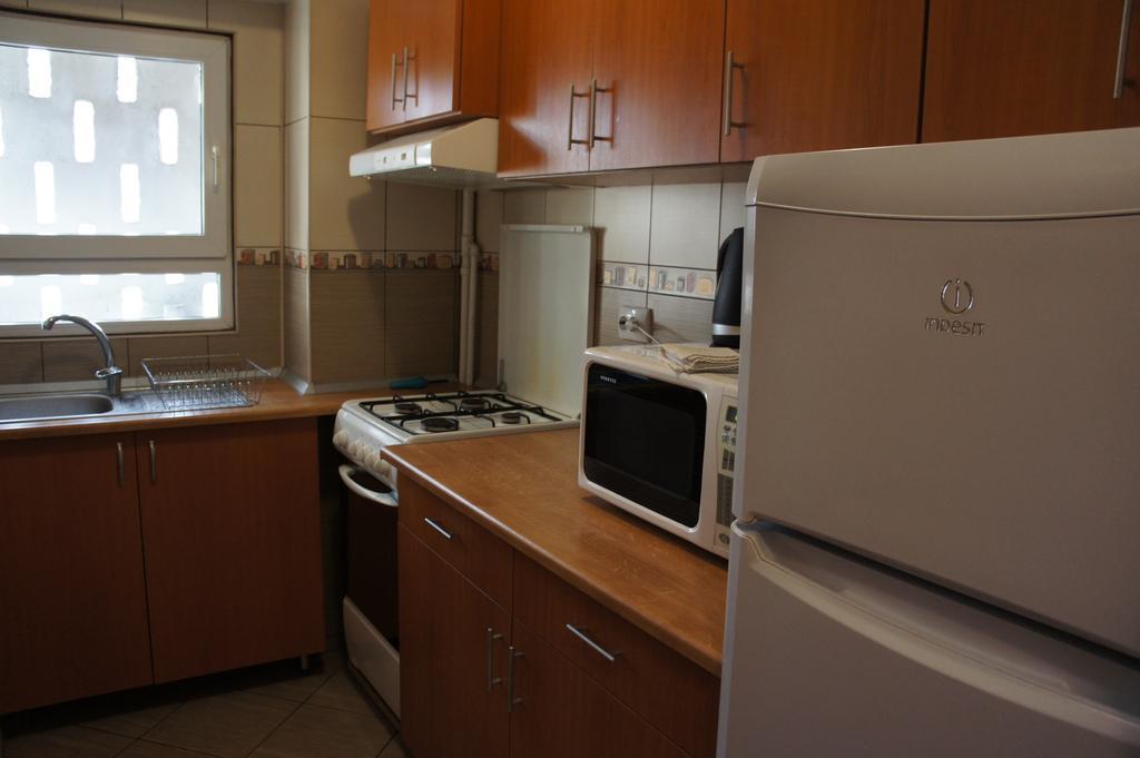 Agentia H Accommodation Bukares Bagian luar foto