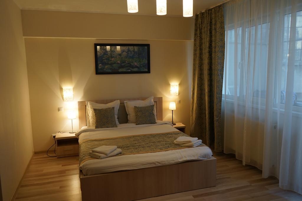 Agentia H Accommodation Bukares Bagian luar foto